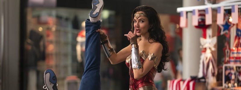 Фильм «Чудо-женщина 1984» перенесли на 2 месяца