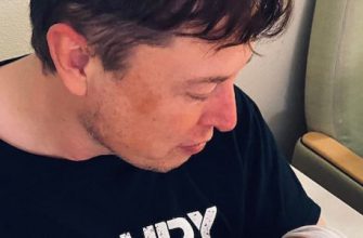 Как правильно произносить имя ребенка Илона Маска