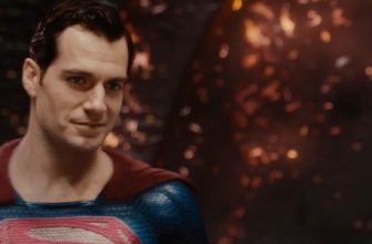 Генри Кавилл в роли Супермена на этом постере «Человека из стали 2»