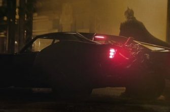 Детальный взгляд на Бэтмобиль из фильма «Бэтмен»